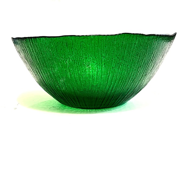 Vintage Emerald Green Glass Bowl - Picture 2 of 5